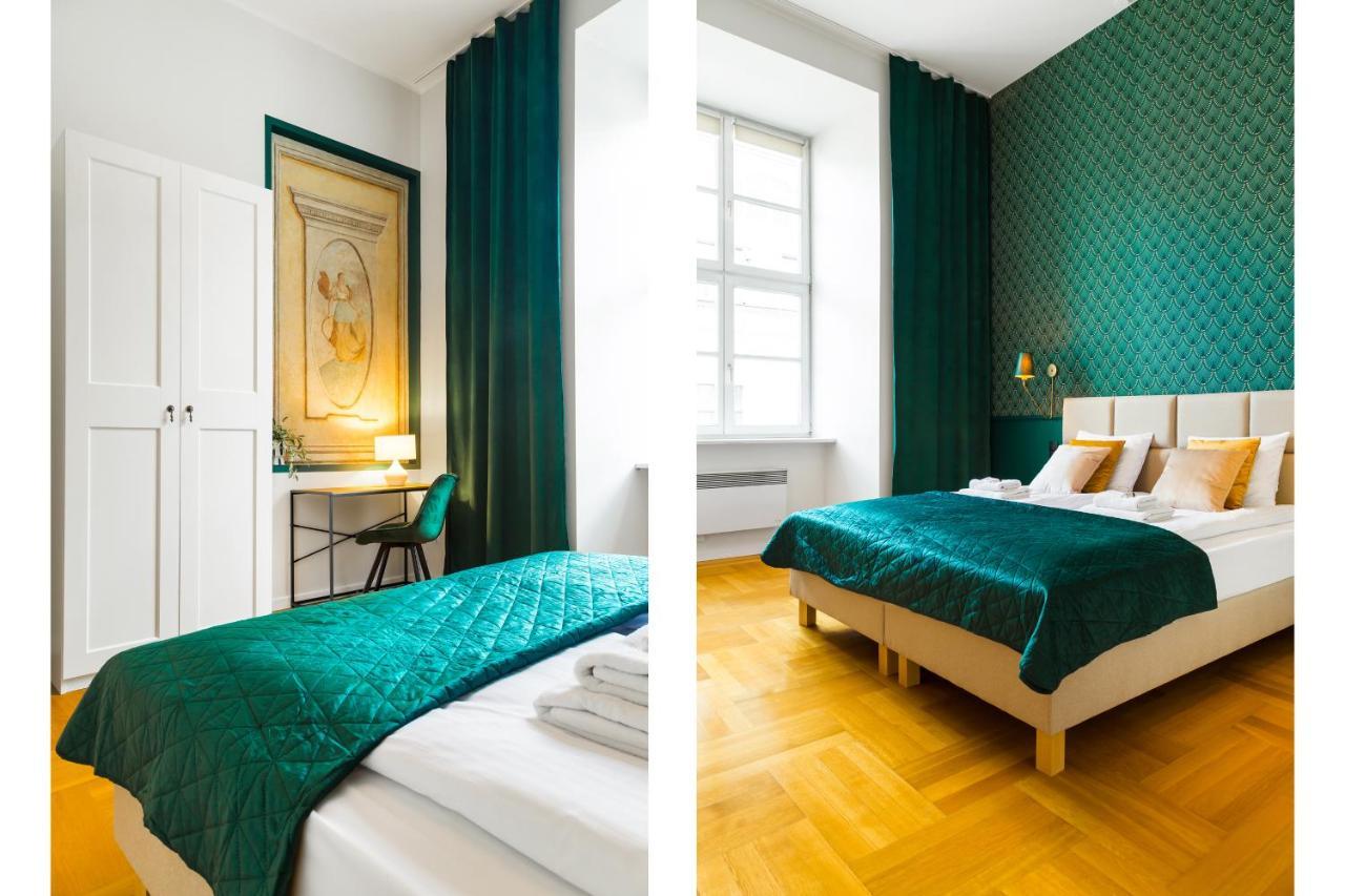 Glamorous Apartment In Heart Of Old Town Krakow Exterior photo