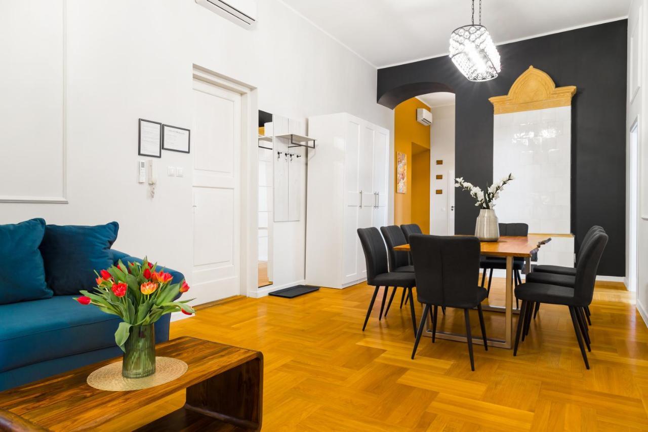 Glamorous Apartment In Heart Of Old Town Krakow Exterior photo